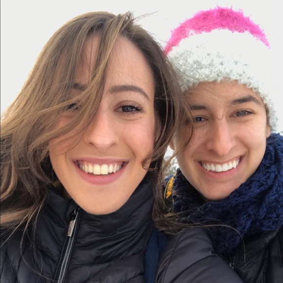 Meet your Posher, Dana - Picture 1 of 1